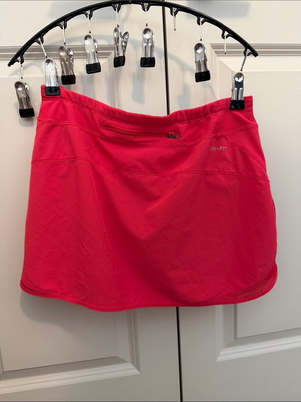 Nike Hot Pink Athletic Skort with Drawstring - Picture 3 of 3